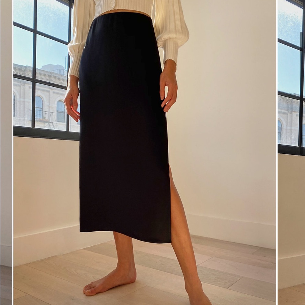 Aritzia Wilfred Black Besalu Skirt Size M